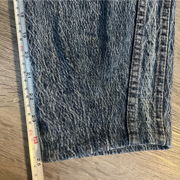 Vintage 80s Chic Acid Wash high-waisted pleated tapered leg denim mom jeans 6 - Picture 10 of 13